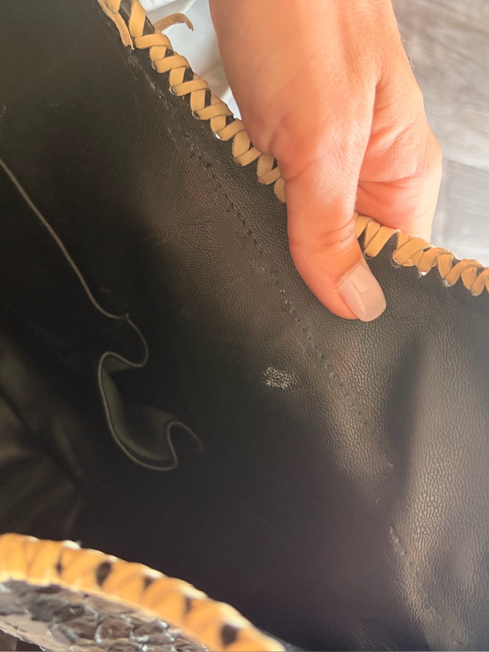 Large Handmade Python skin Hobo Bag - Picture 14 of 15